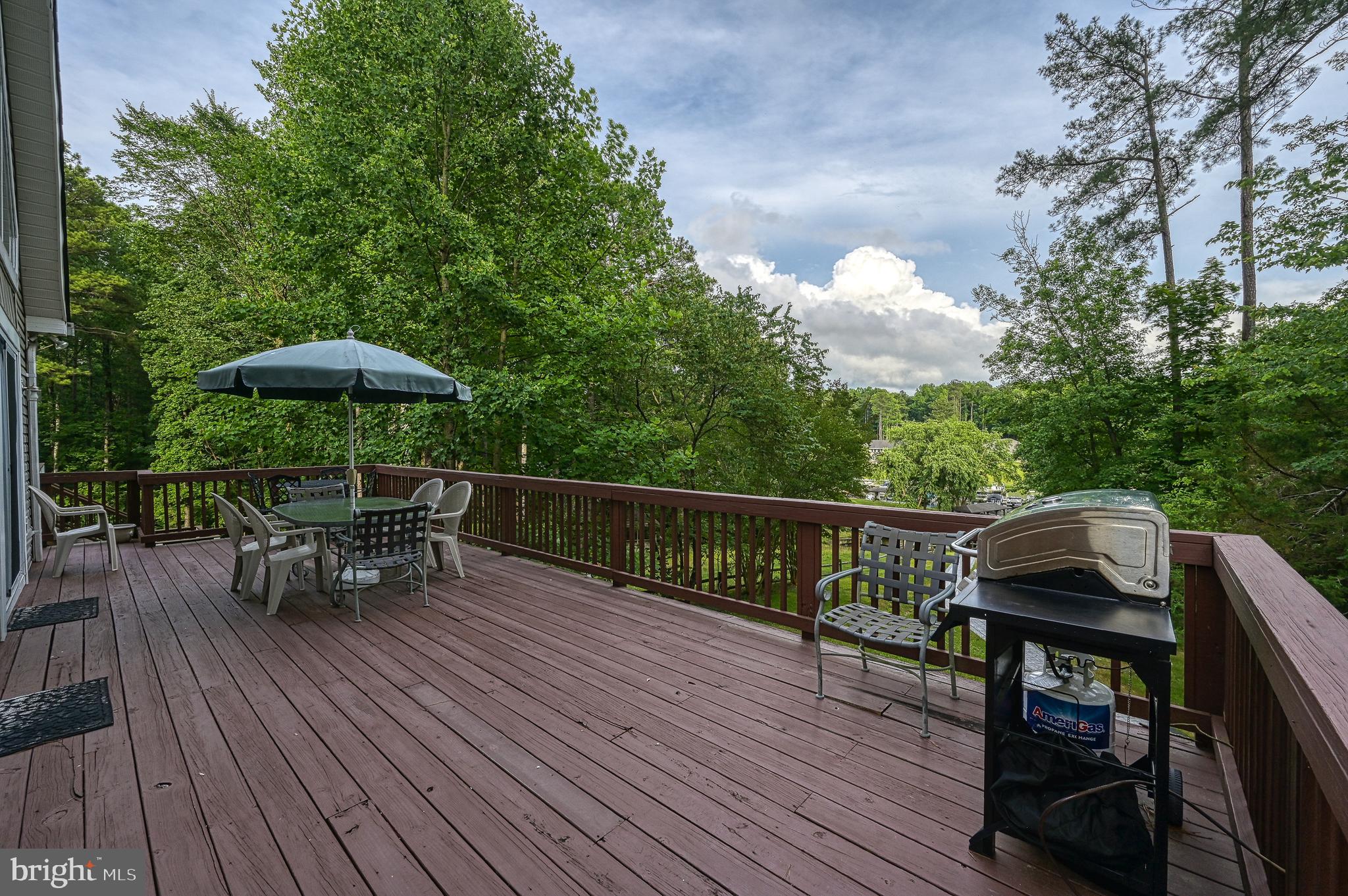 3355 FISHERMAN WAY