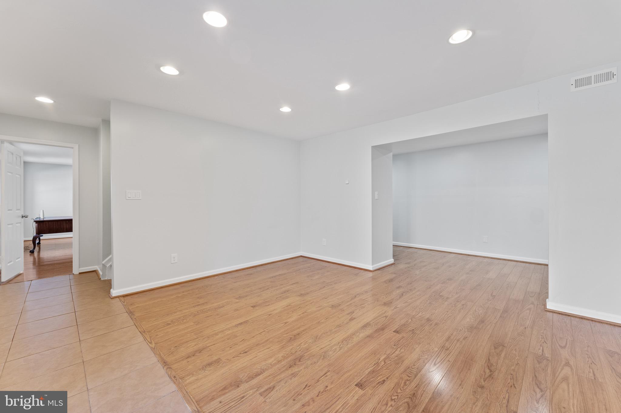 7221 PULLEN DRIVE