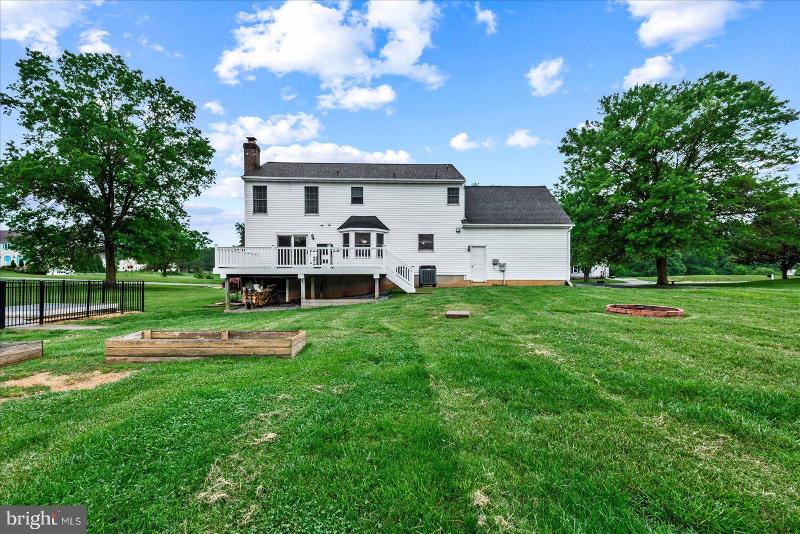 7911 WESTBURY MANOR DRIVE