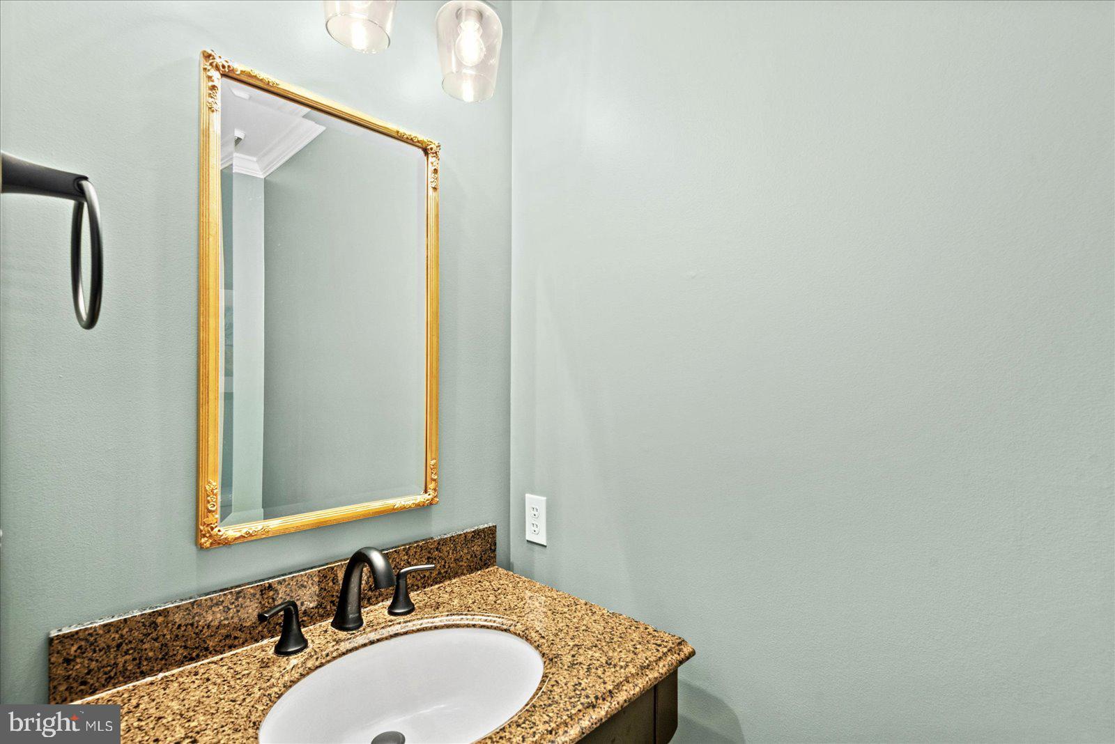 7911 WESTBURY MANOR DRIVE