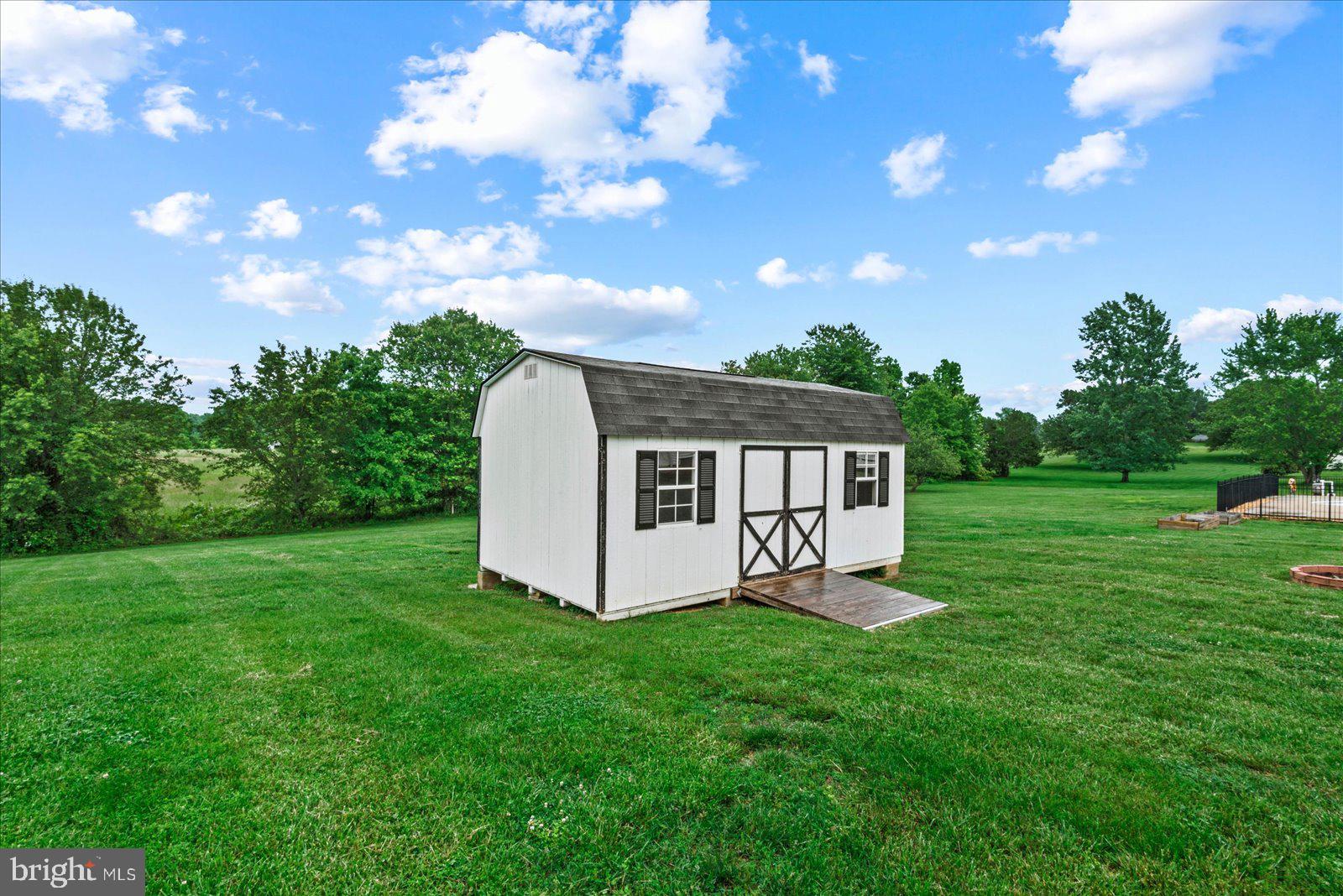 7911 WESTBURY MANOR DRIVE