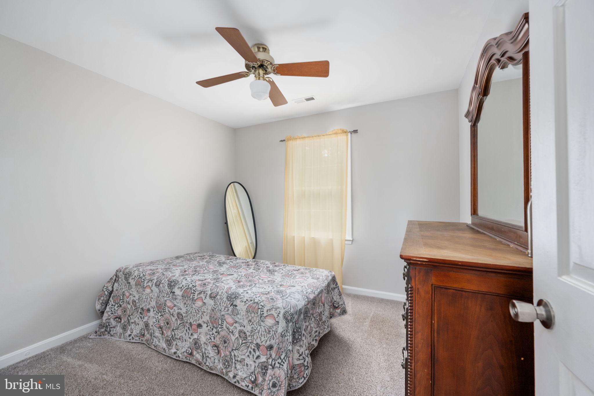 10502 CHESTERWOOD DRIVE