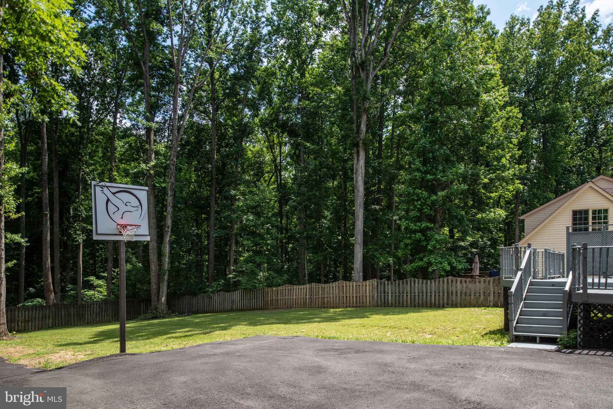 10502 CHESTERWOOD DRIVE