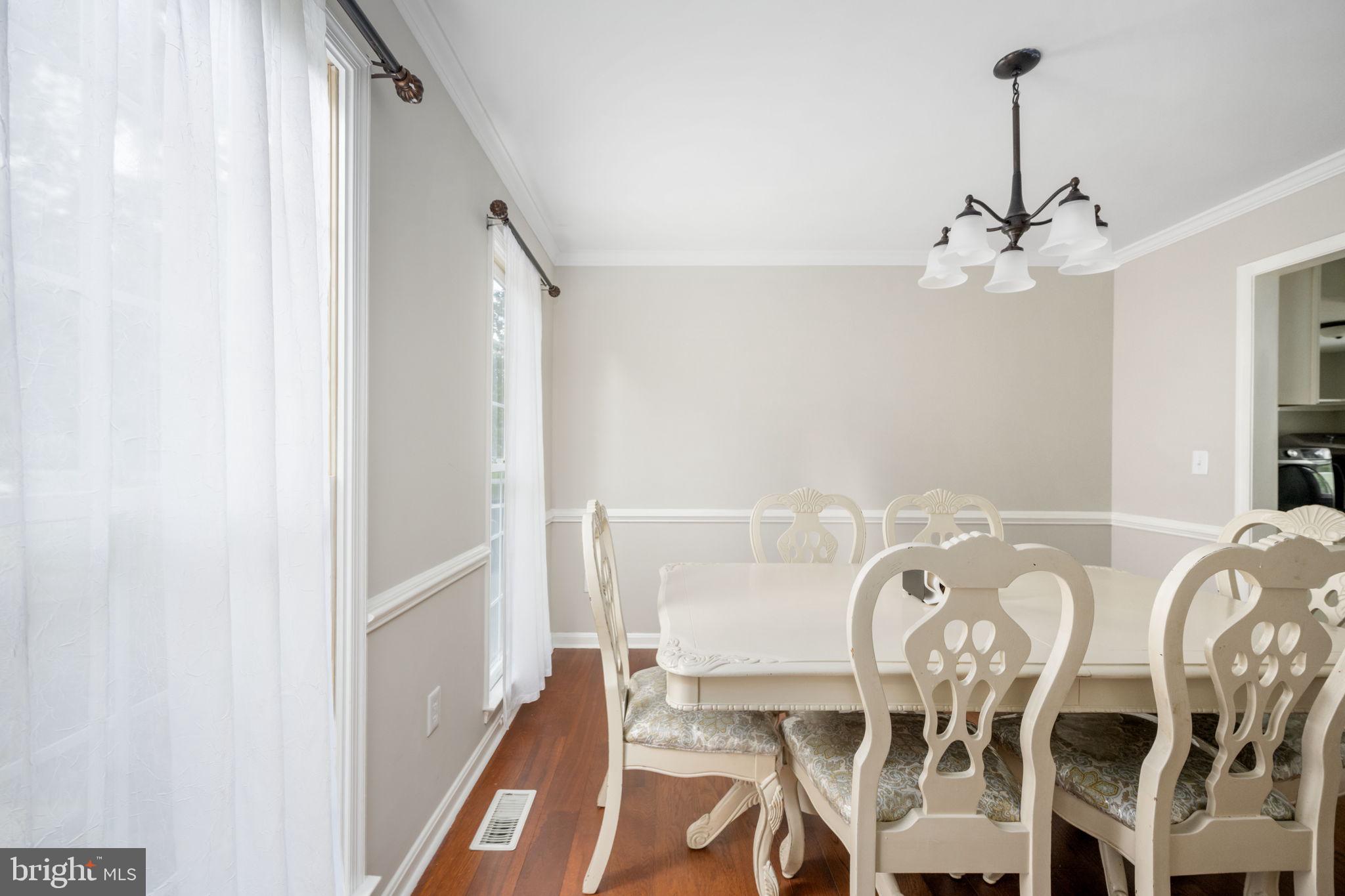 10502 CHESTERWOOD DRIVE