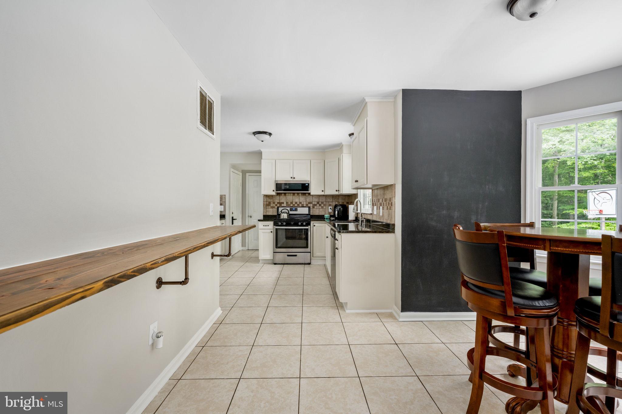 10502 CHESTERWOOD DRIVE