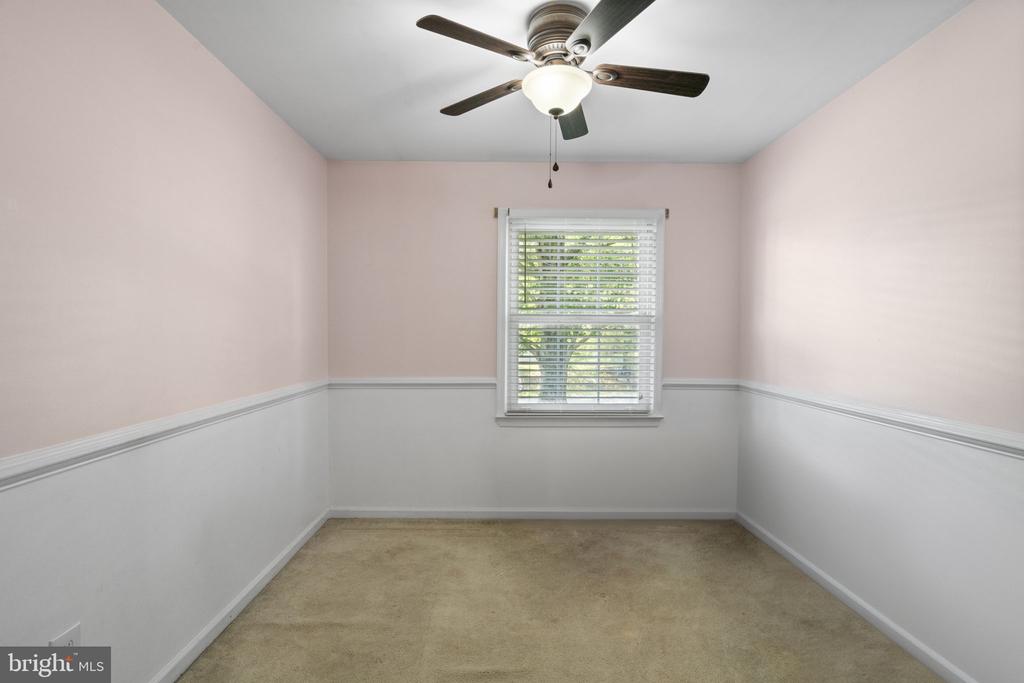 1236 DEWBERRY DRIVE