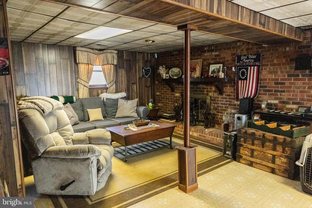 4124 MINE ROAD