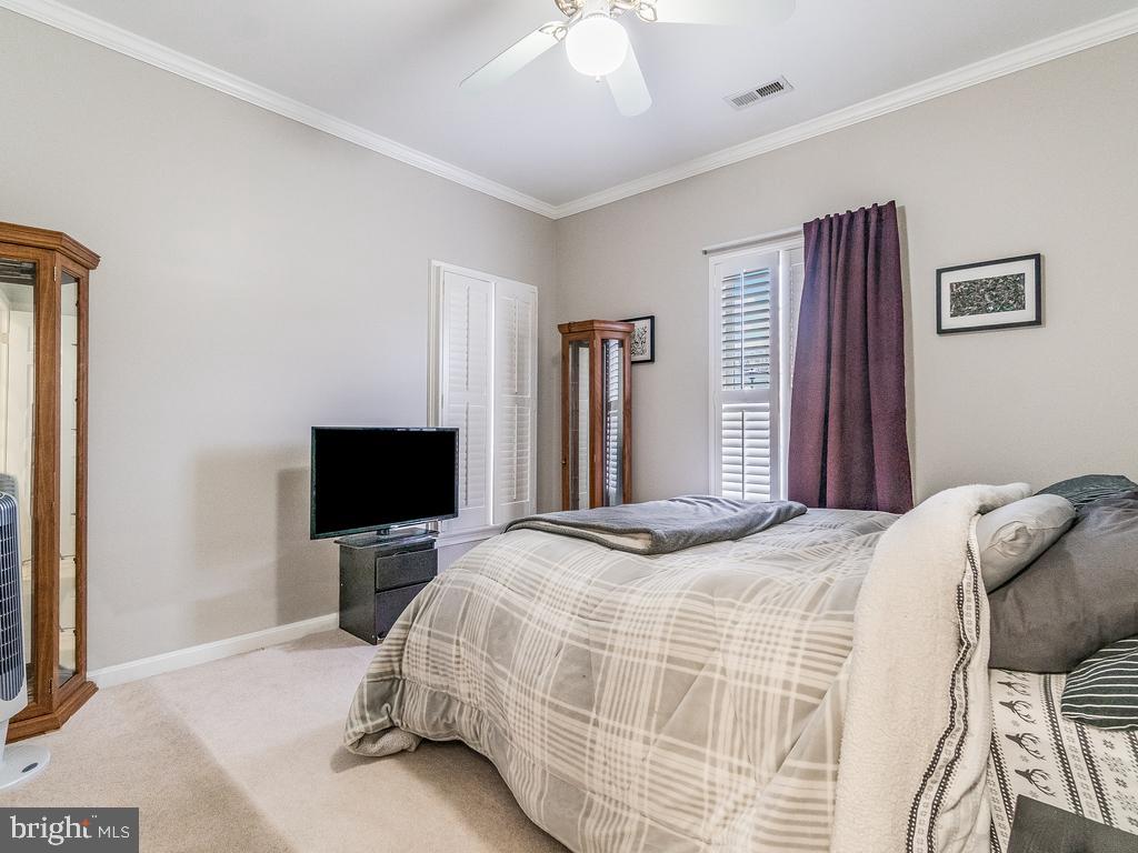 12104 MEADOW BRANCH WAY