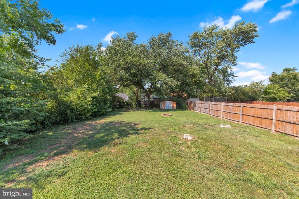 112 MOSBY STREET 112
