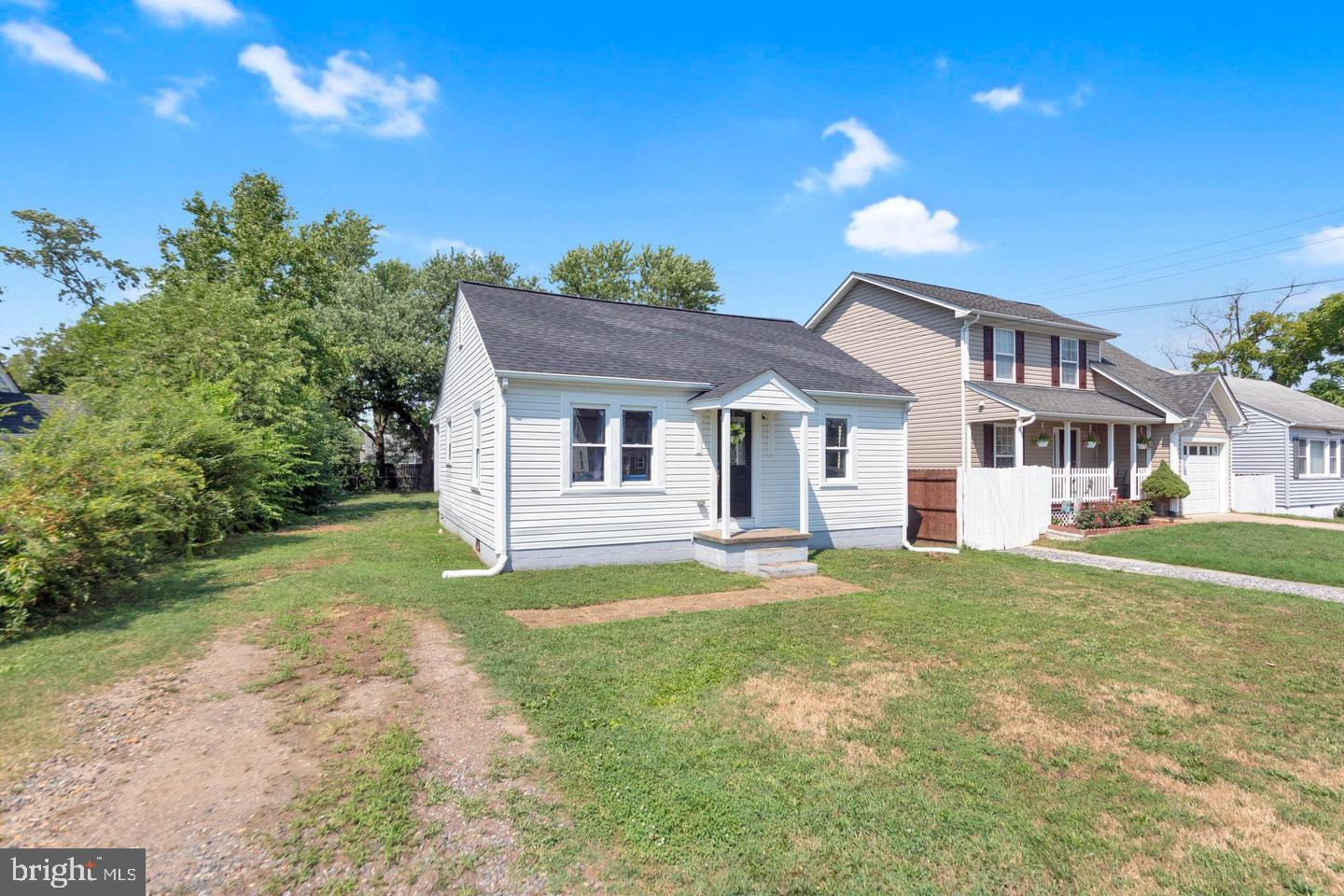 112 MOSBY STREET 112