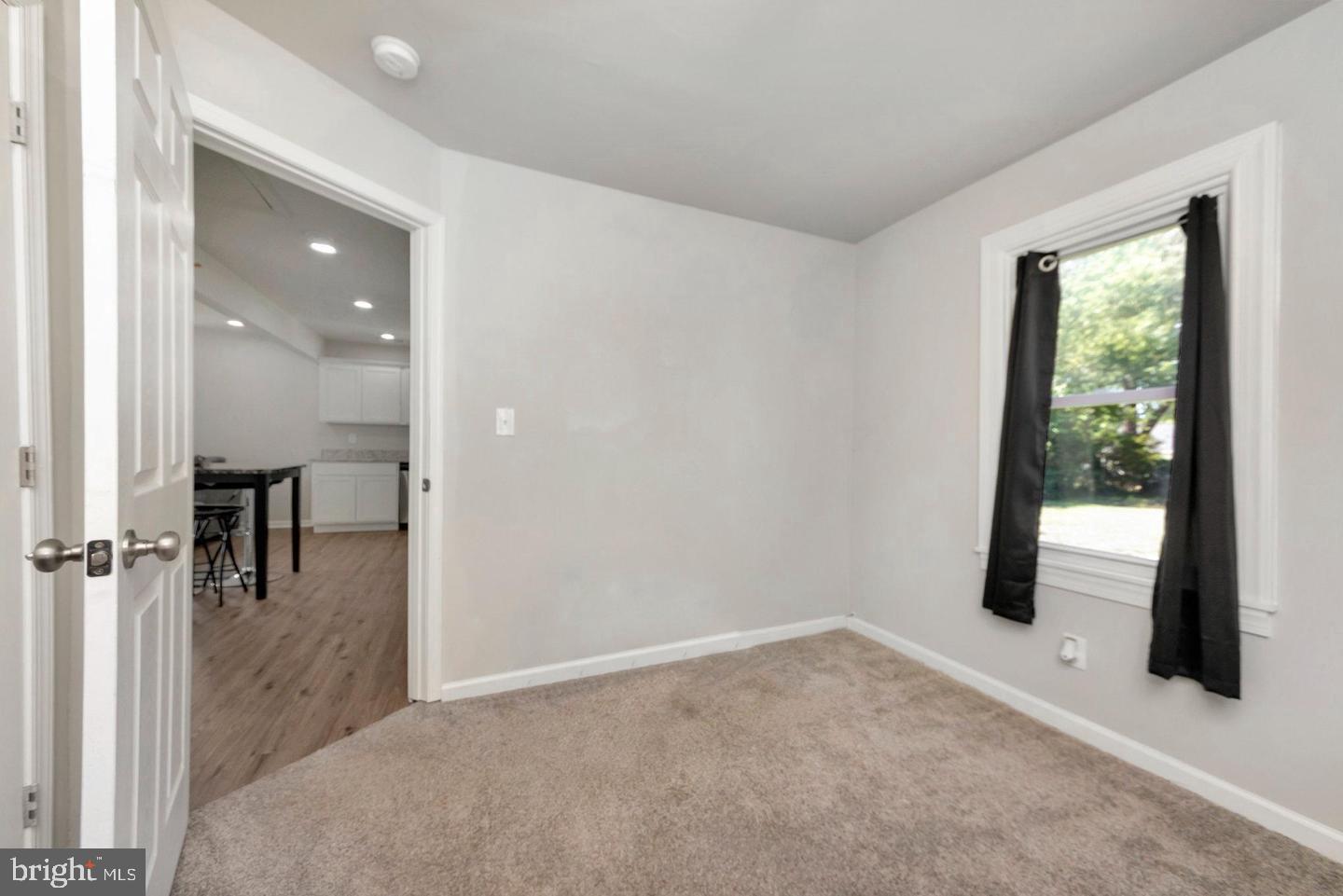 112 MOSBY STREET 112