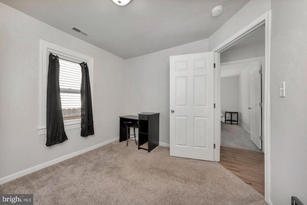 112 MOSBY STREET 112