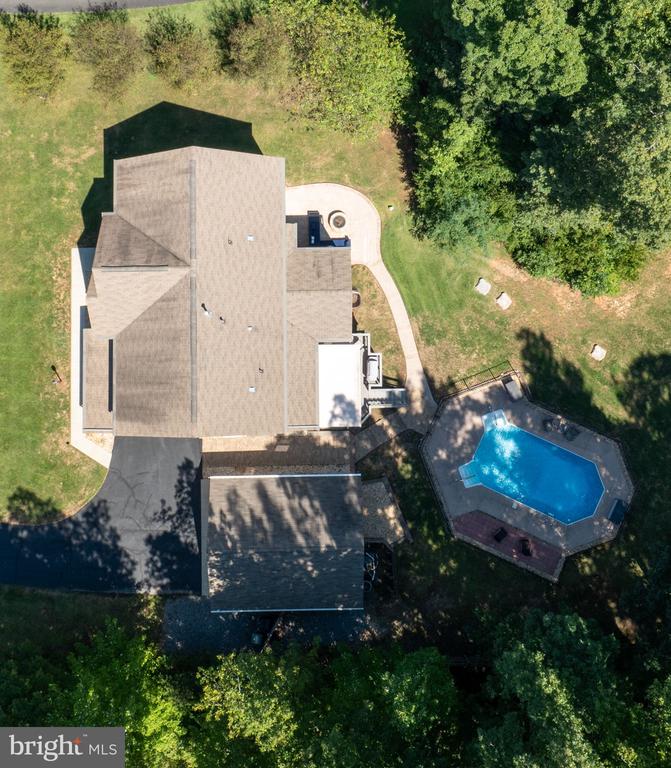 9910 WILLOW RIDGE WAY