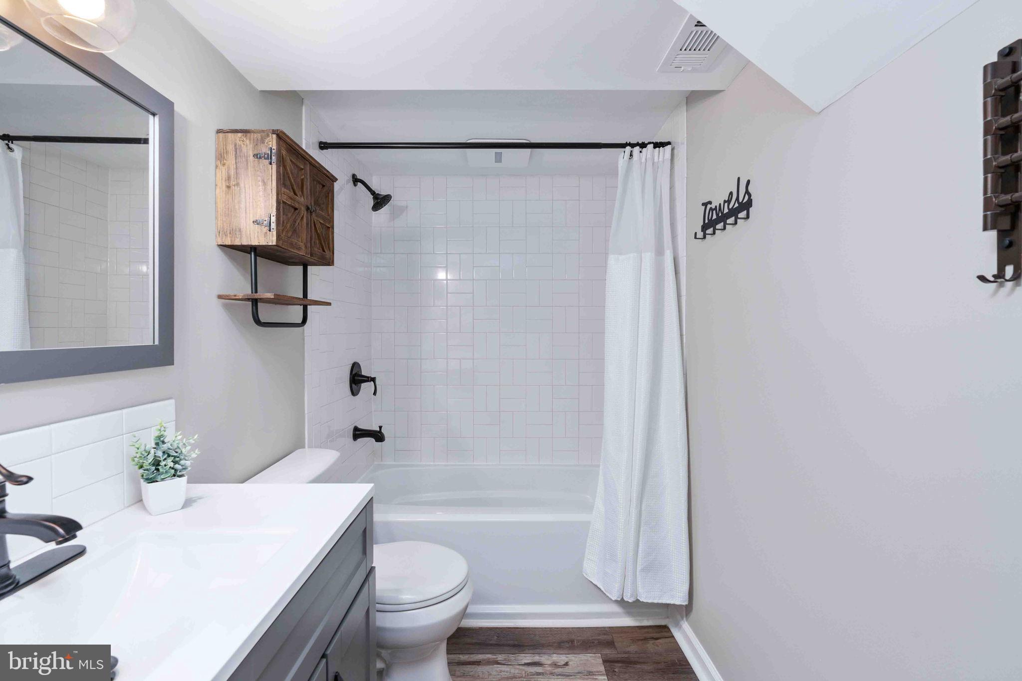 6302 PROSPECT STREET