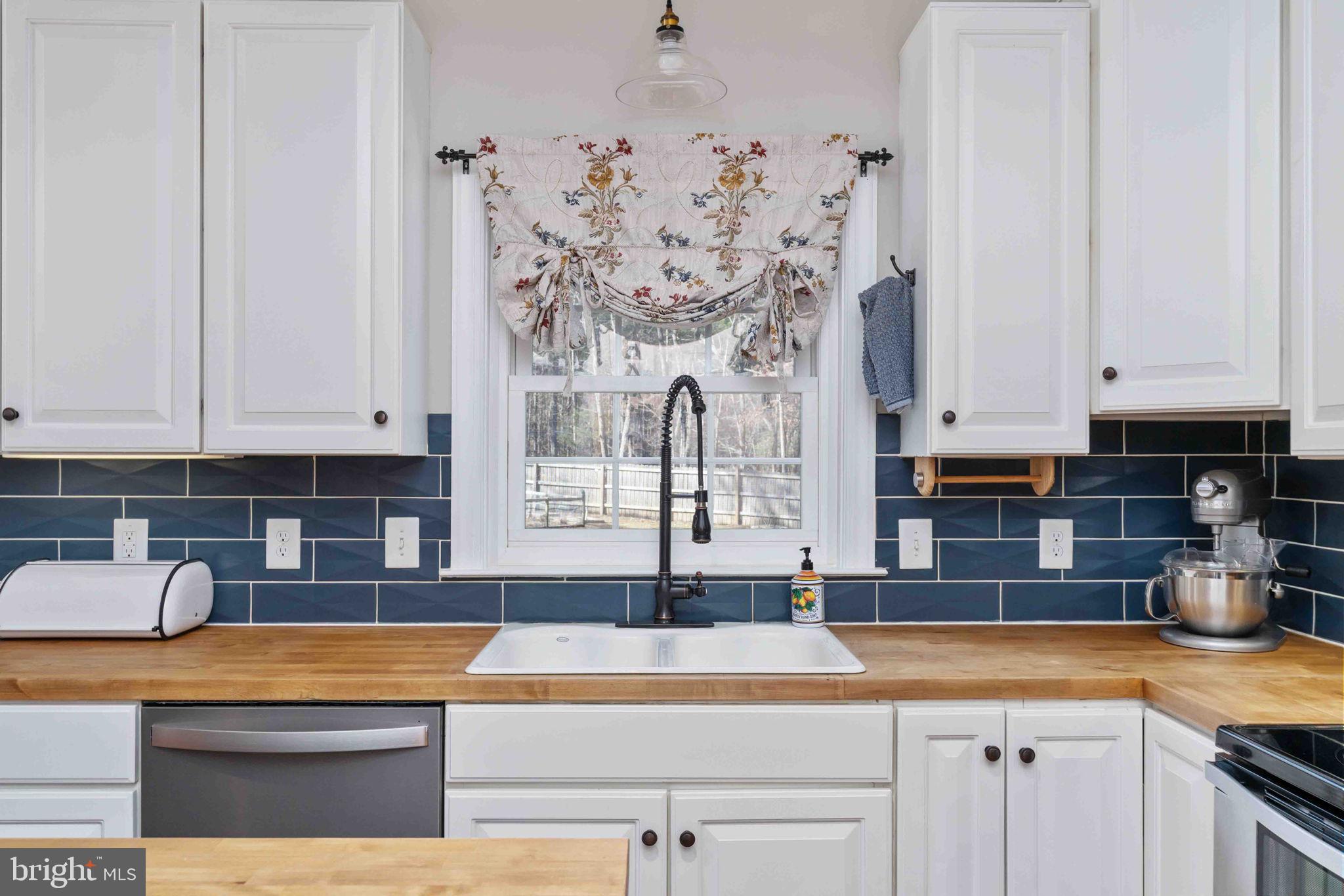 6302 PROSPECT STREET