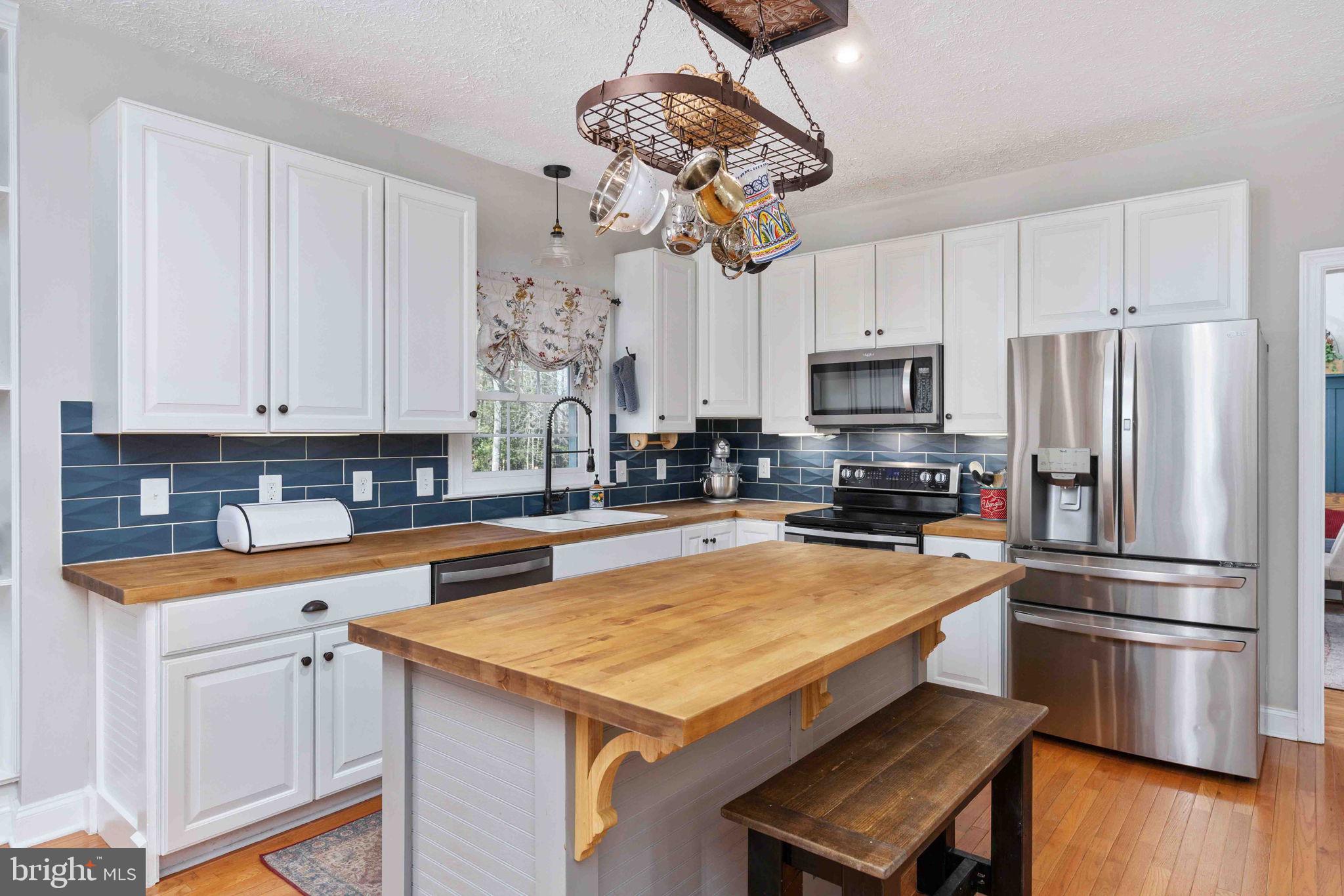 6302 PROSPECT STREET