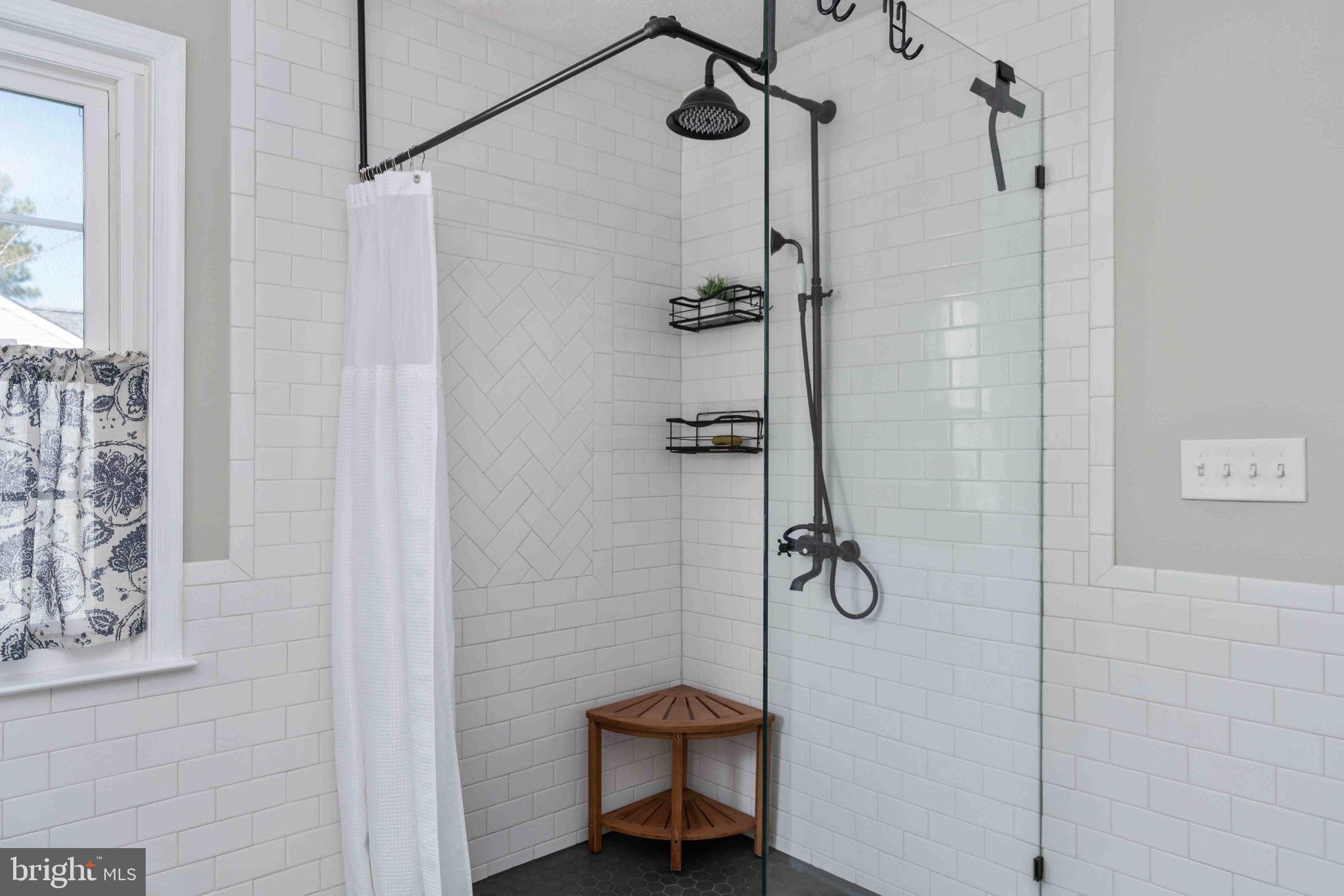 6302 PROSPECT STREET