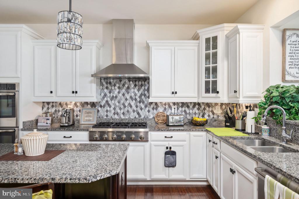 11416 BRANDY LANE