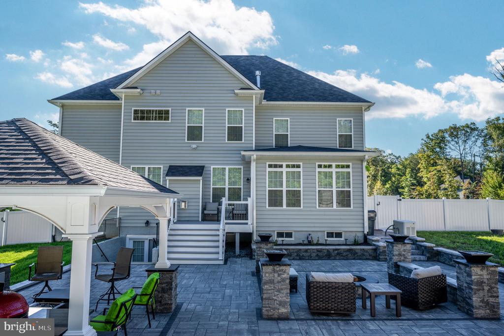 11416 BRANDY LANE