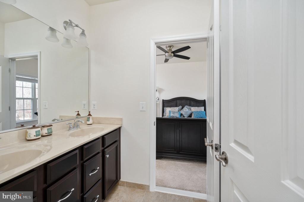 11416 BRANDY LANE