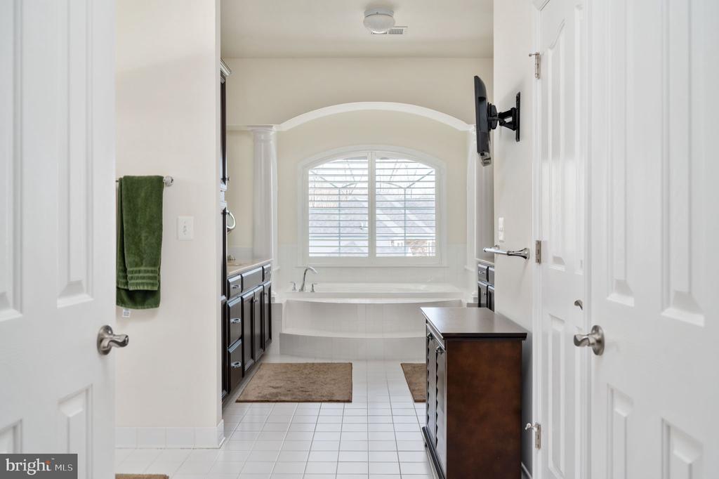 11416 BRANDY LANE