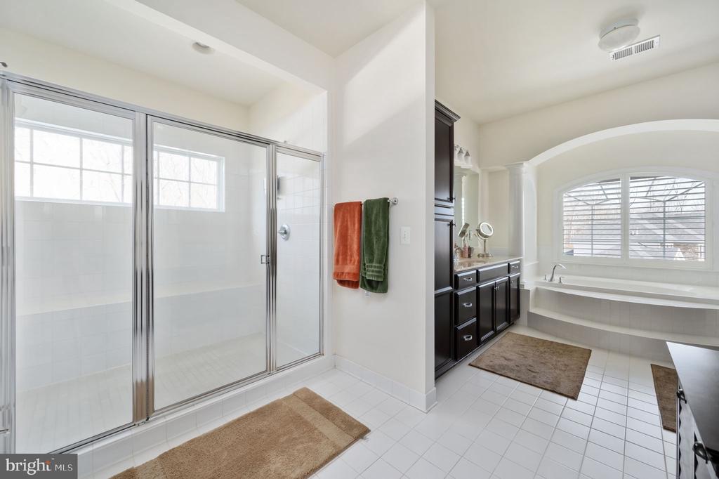 11416 BRANDY LANE