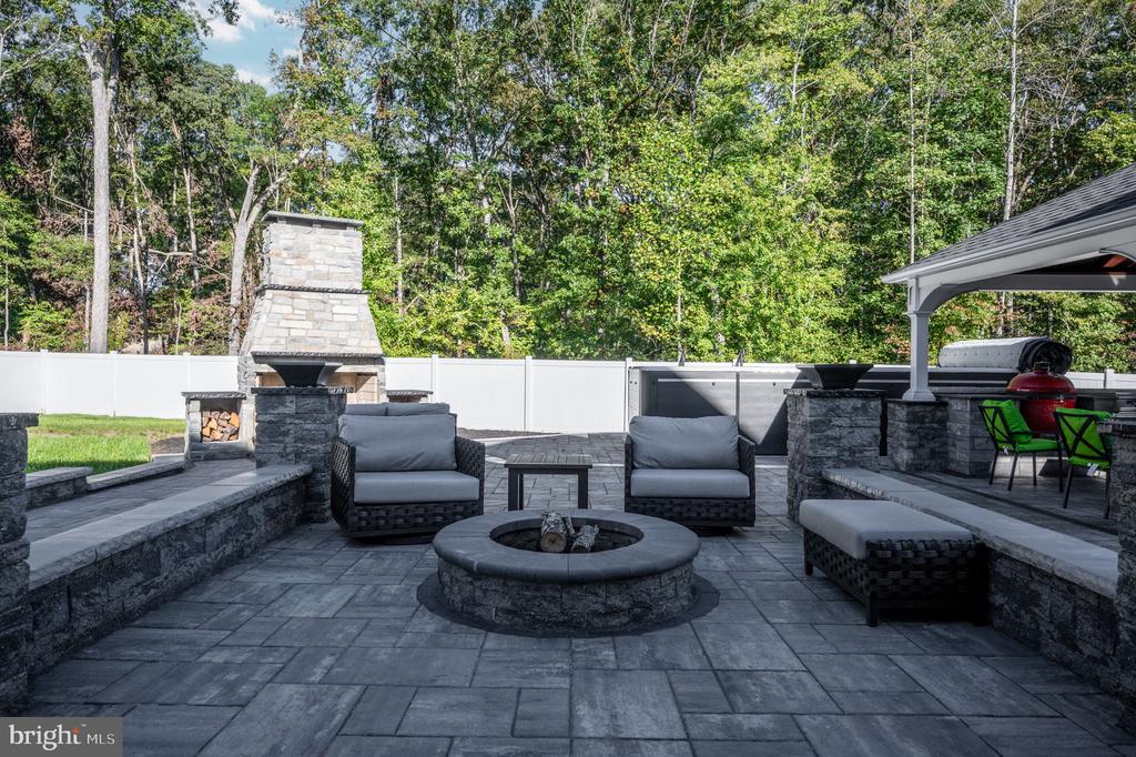 11416 BRANDY LANE