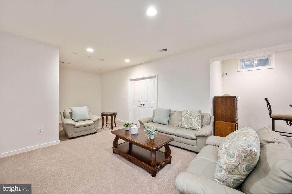 11416 BRANDY LANE