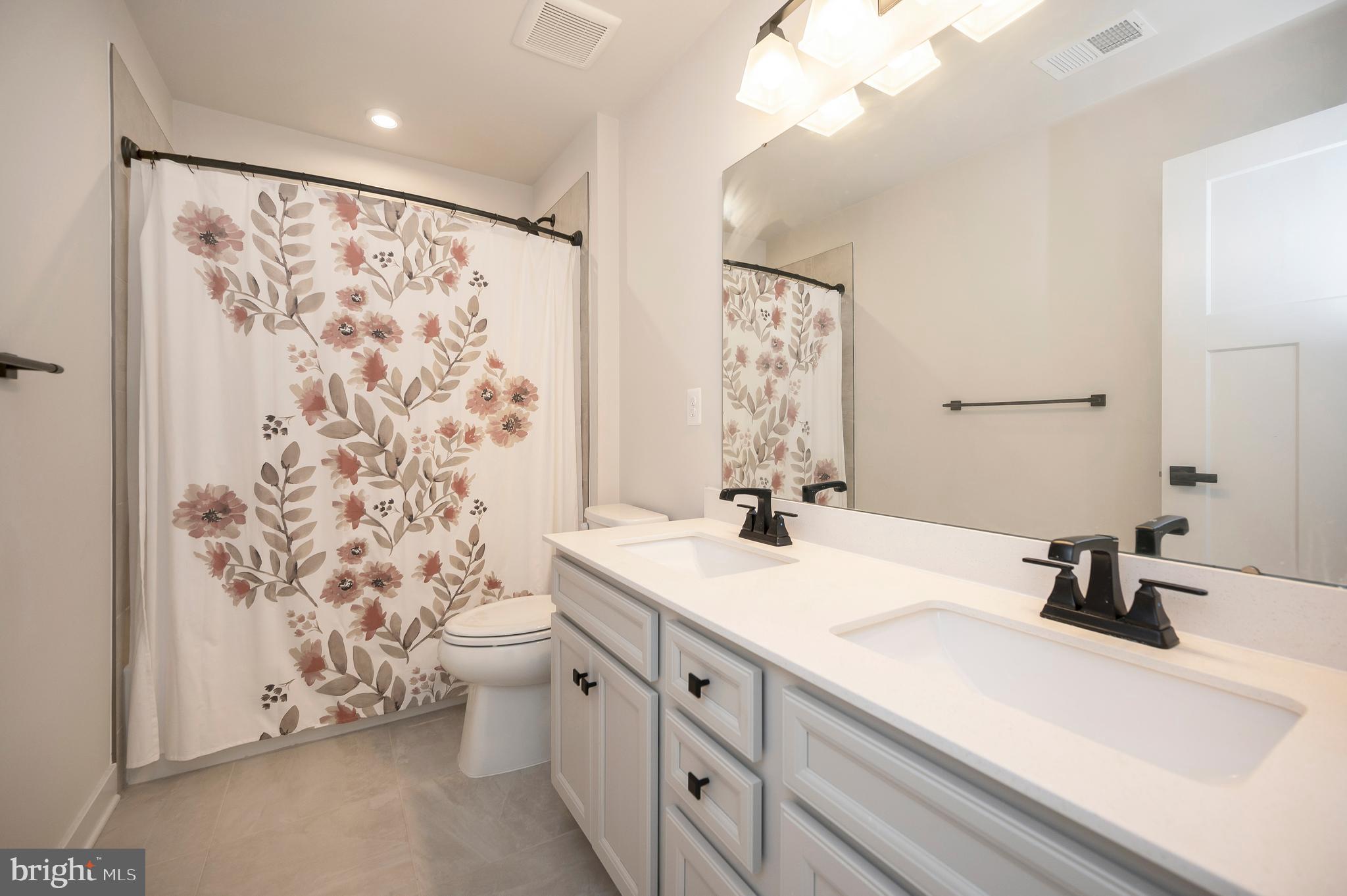 8803 ZOE COURT