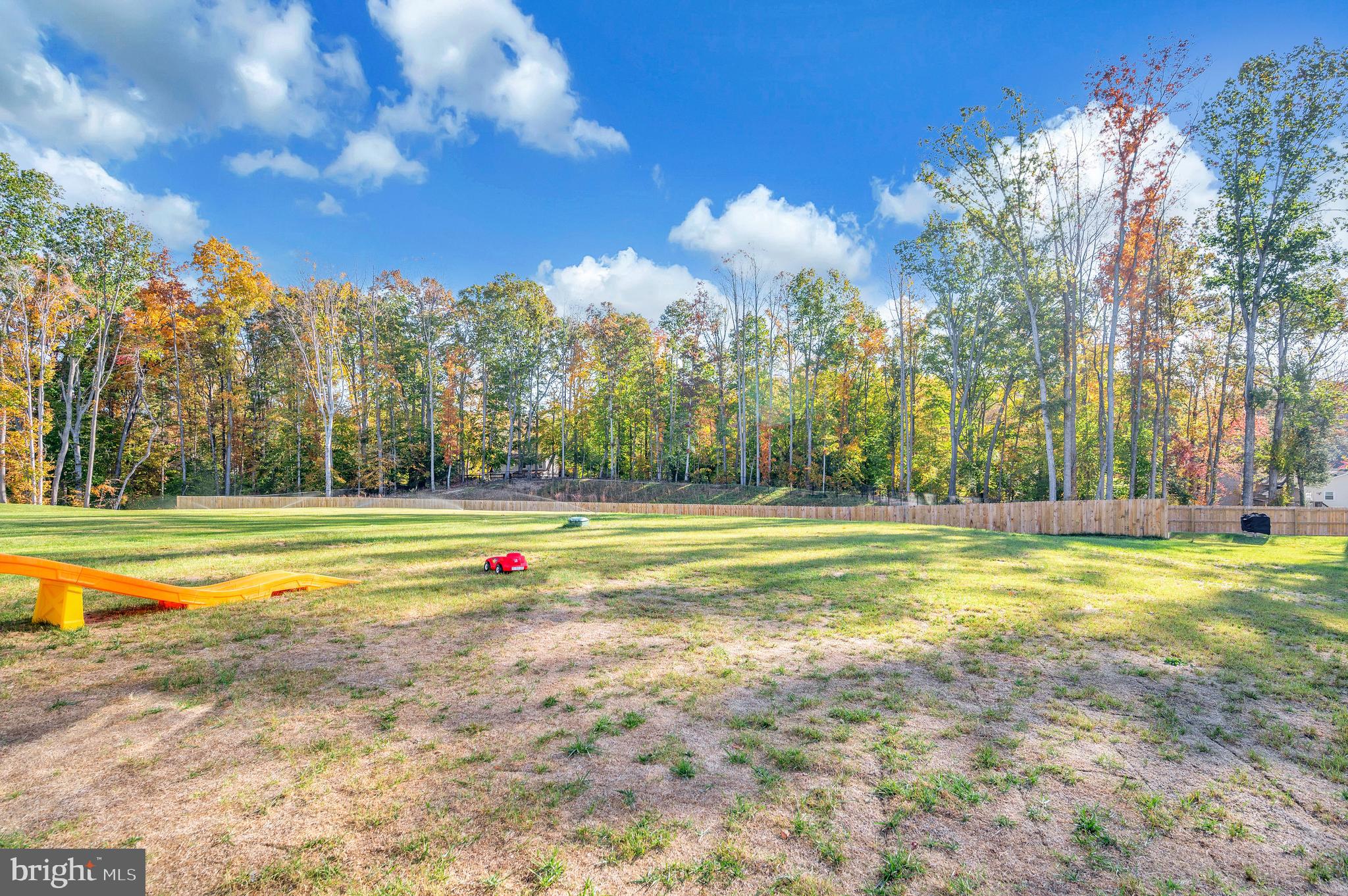 8803 ZOE COURT