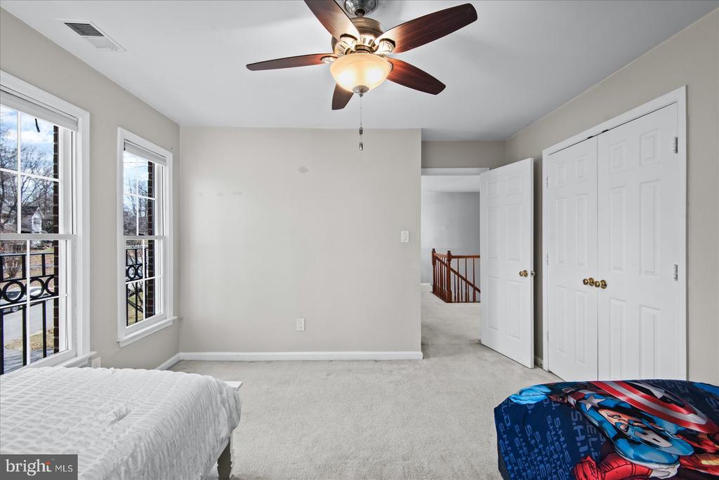 6610 WILLOW POND DRIVE