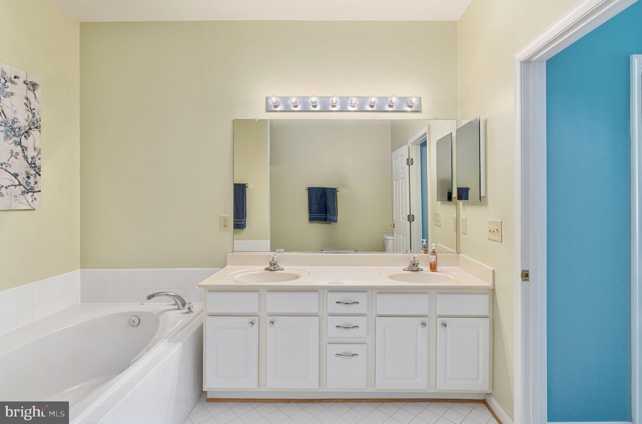 11408 MACON DRIVE