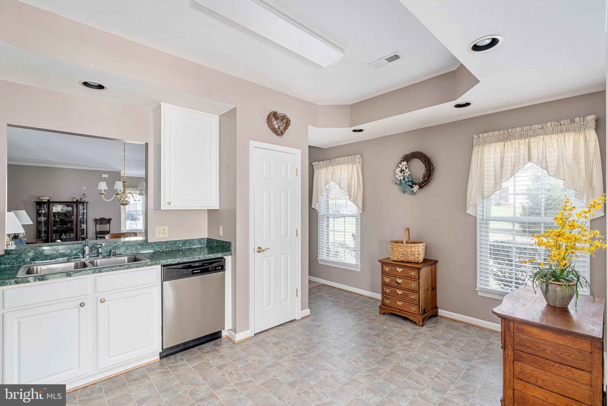 11408 MACON DRIVE