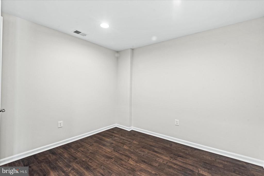 11521 ACCORD COURT