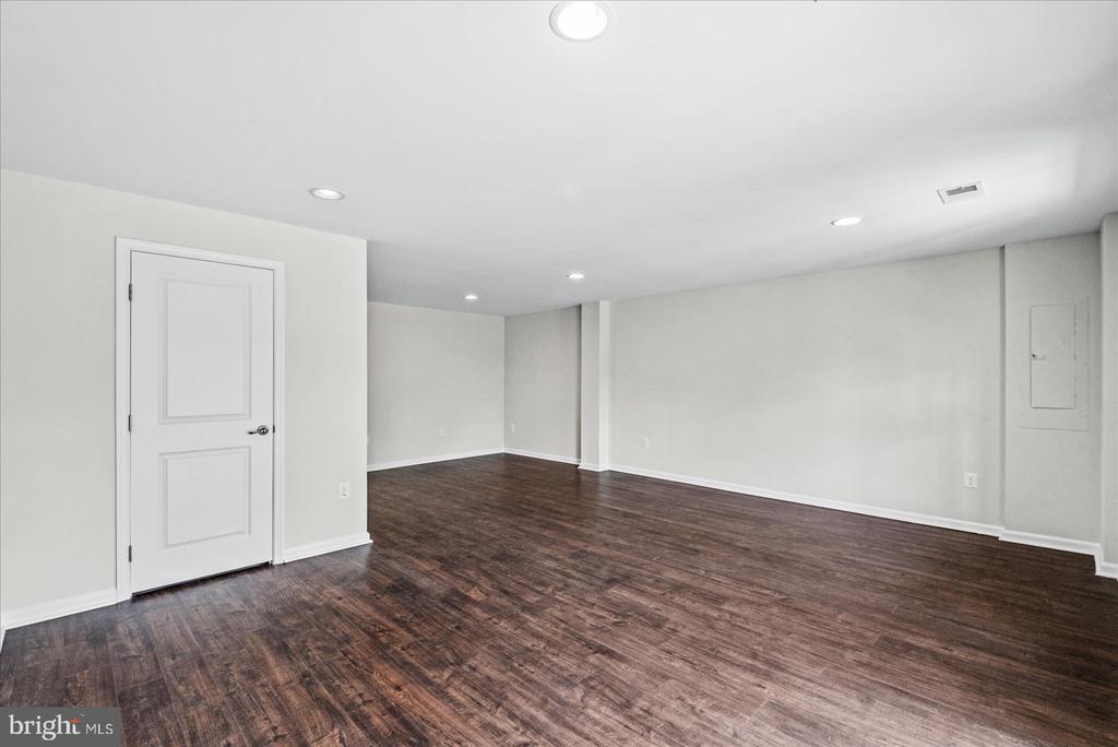 11521 ACCORD COURT