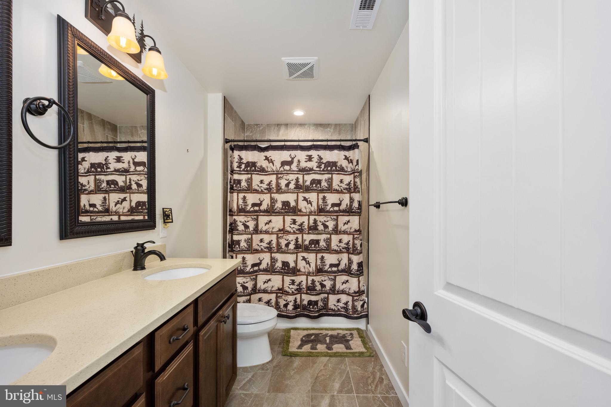 10811 HONORABLE COURT