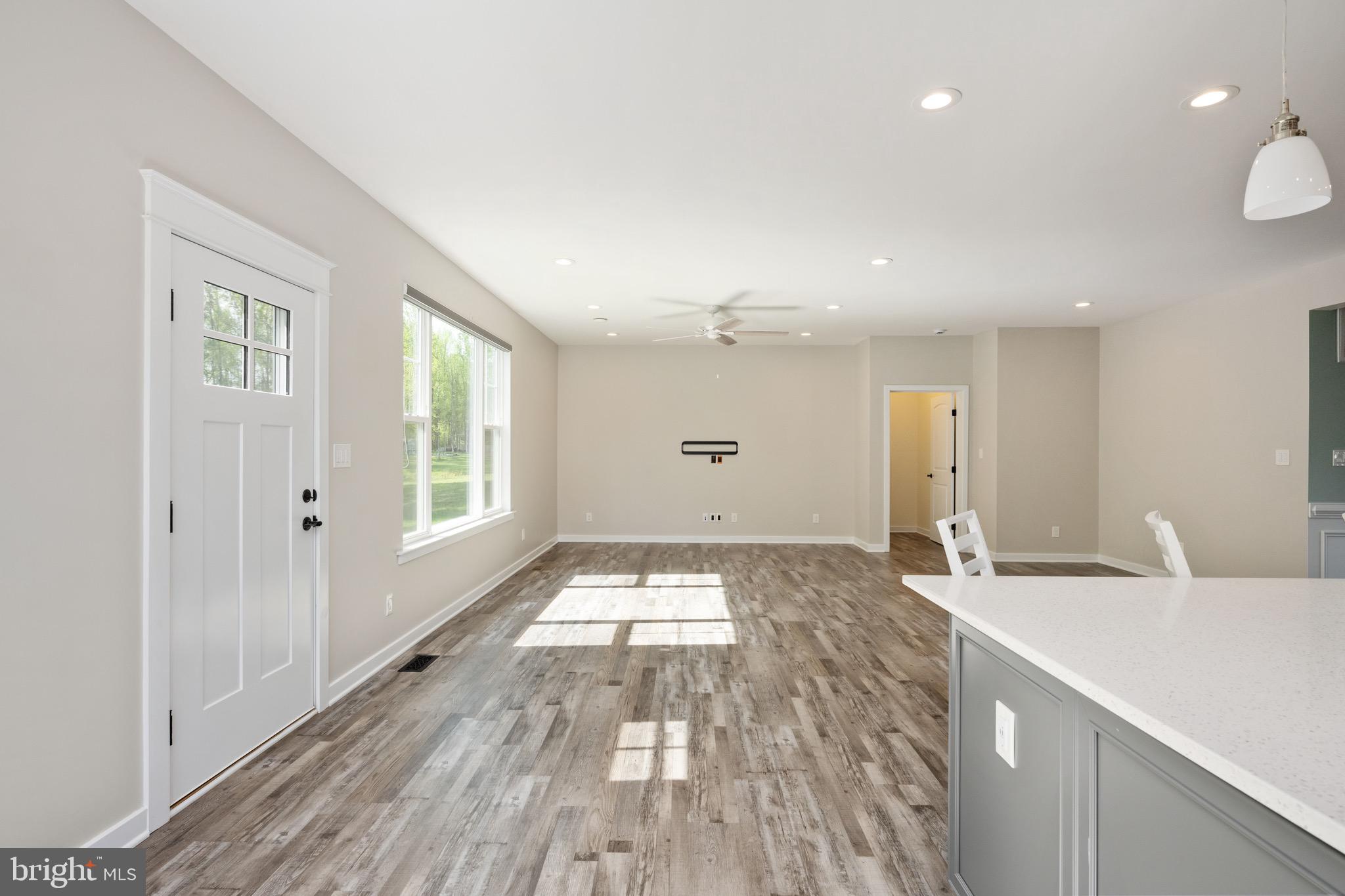 10811 HONORABLE COURT