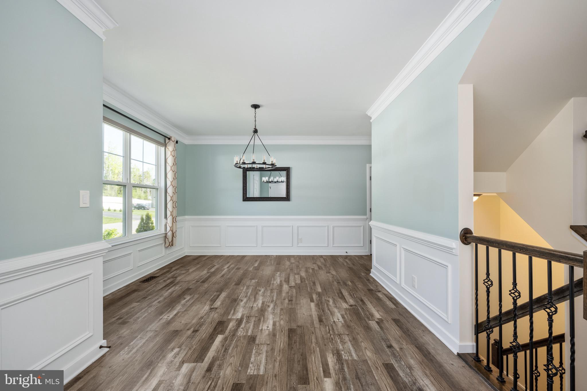 10811 HONORABLE COURT