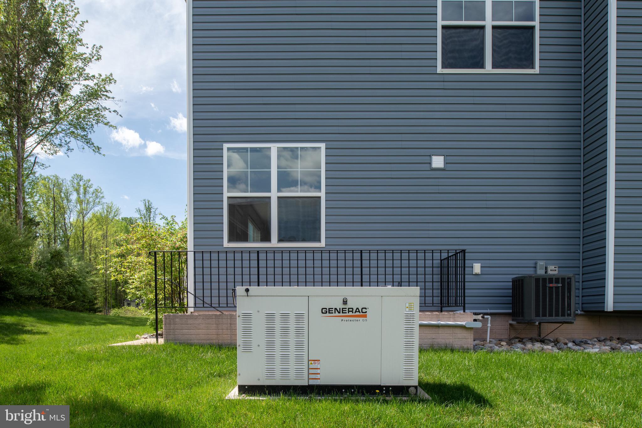 10811 HONORABLE COURT