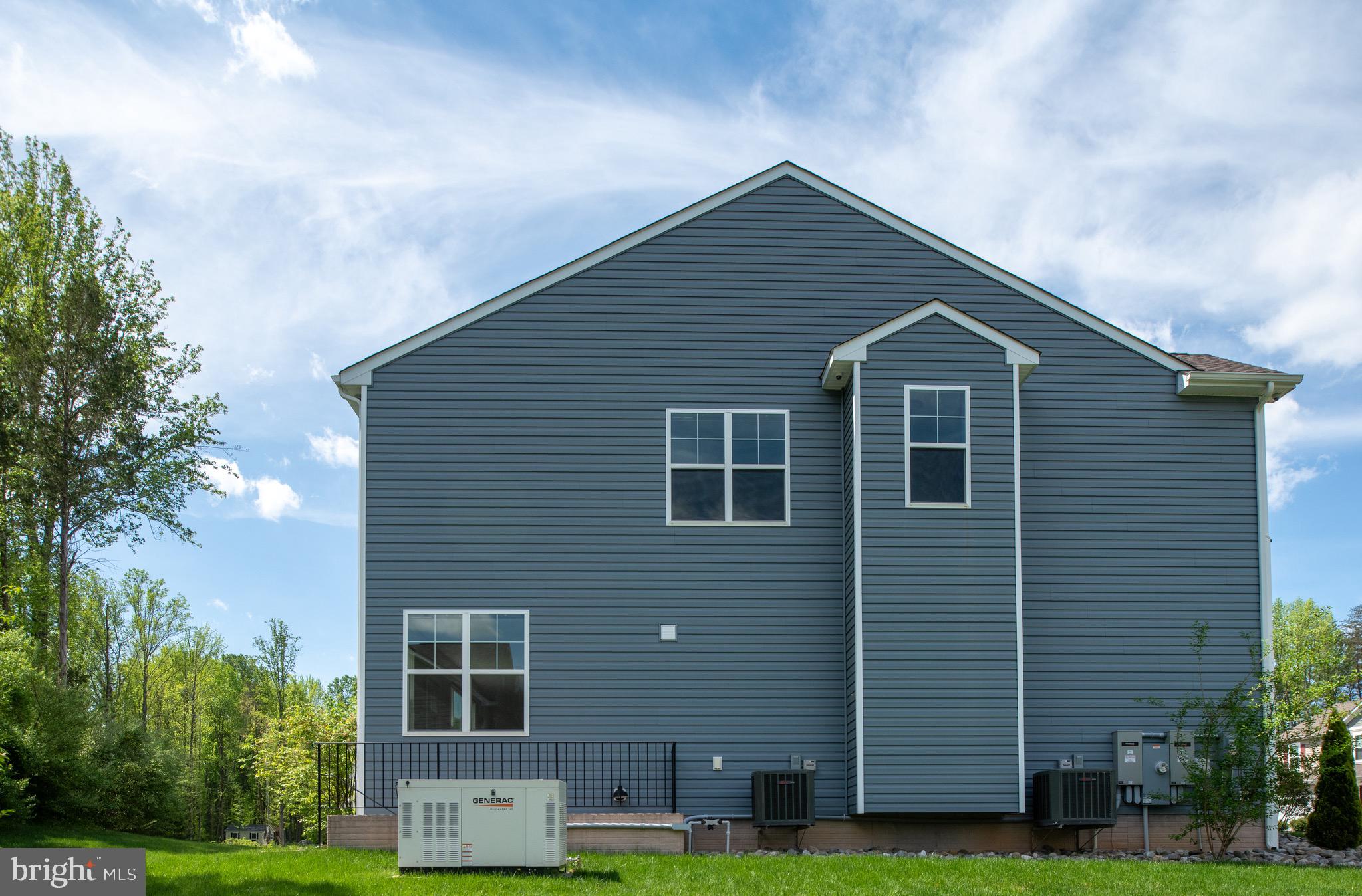 10811 HONORABLE COURT