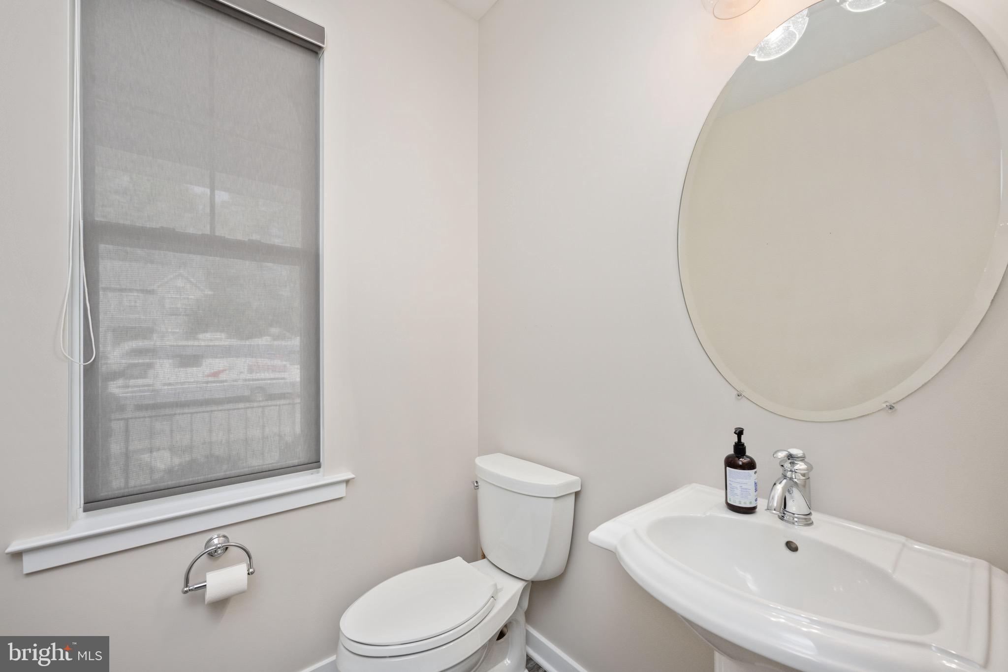 10811 HONORABLE COURT