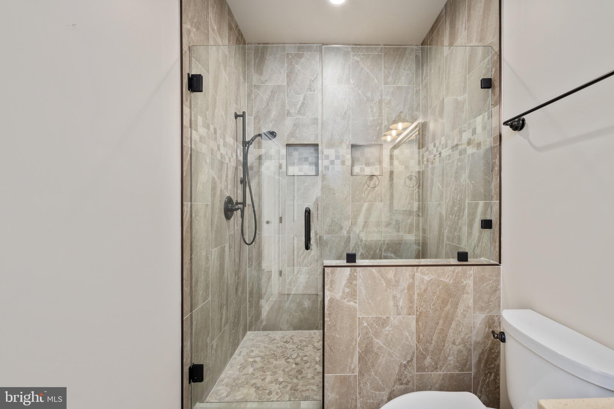 10811 HONORABLE COURT