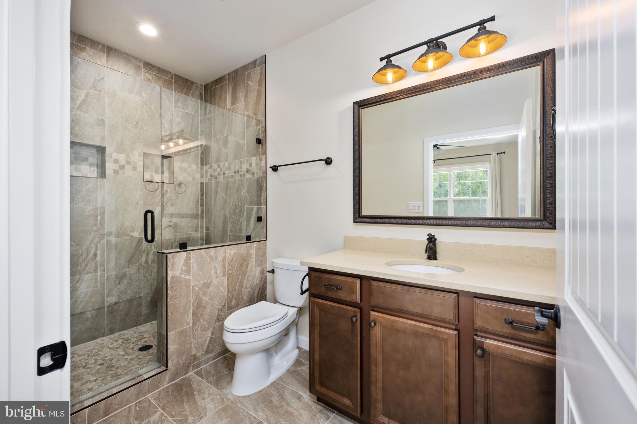 10811 HONORABLE COURT