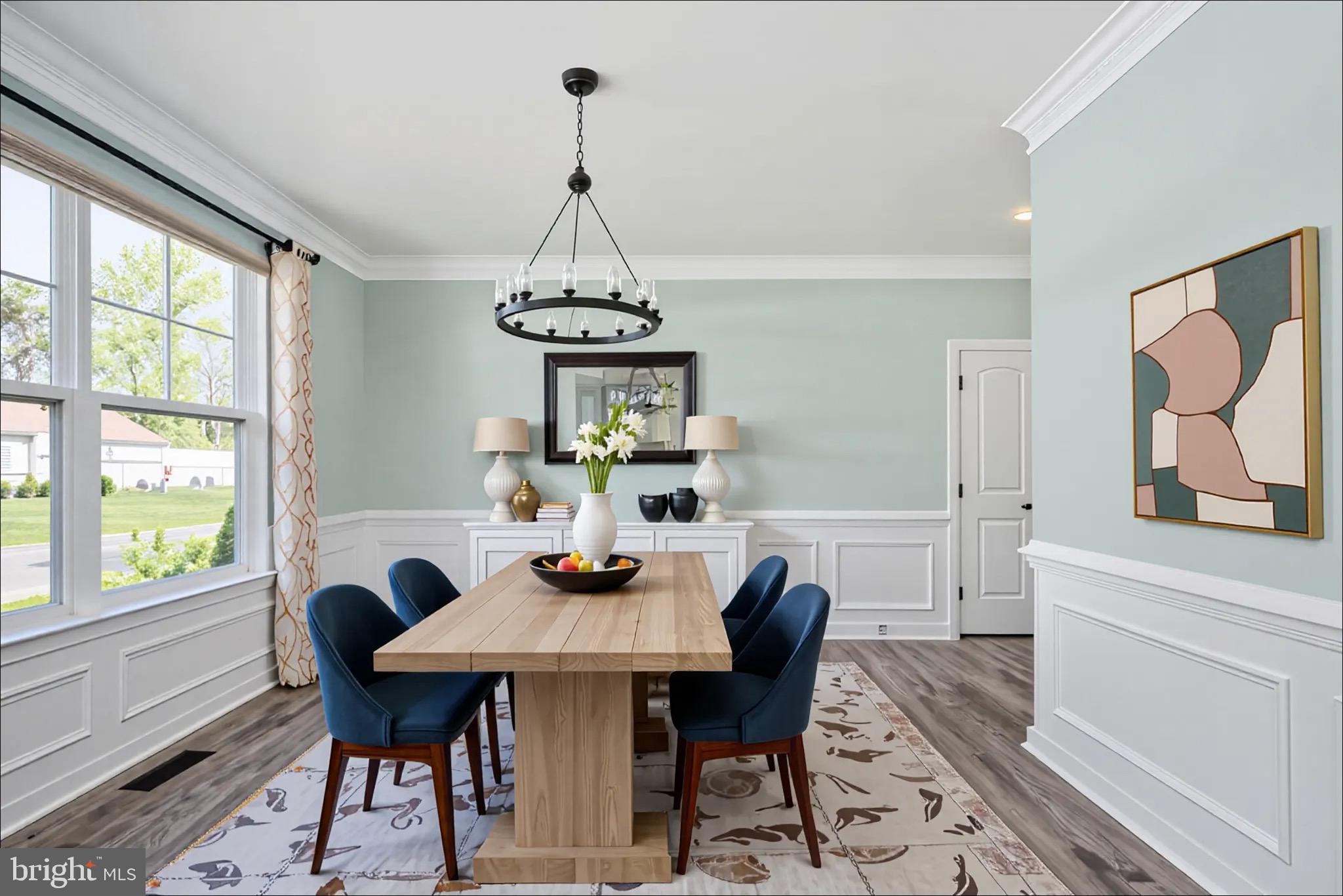 10811 HONORABLE COURT