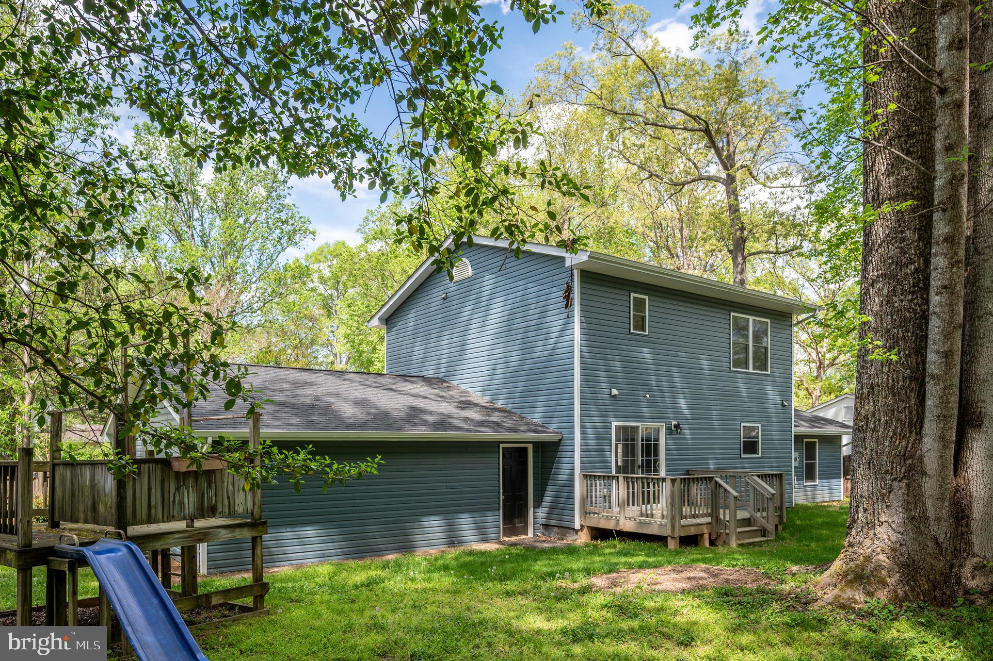 11202 MEADOWLARK LANE