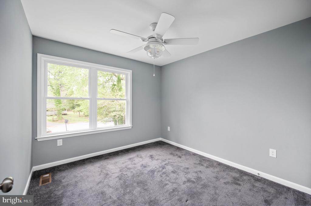 11202 MEADOWLARK LANE