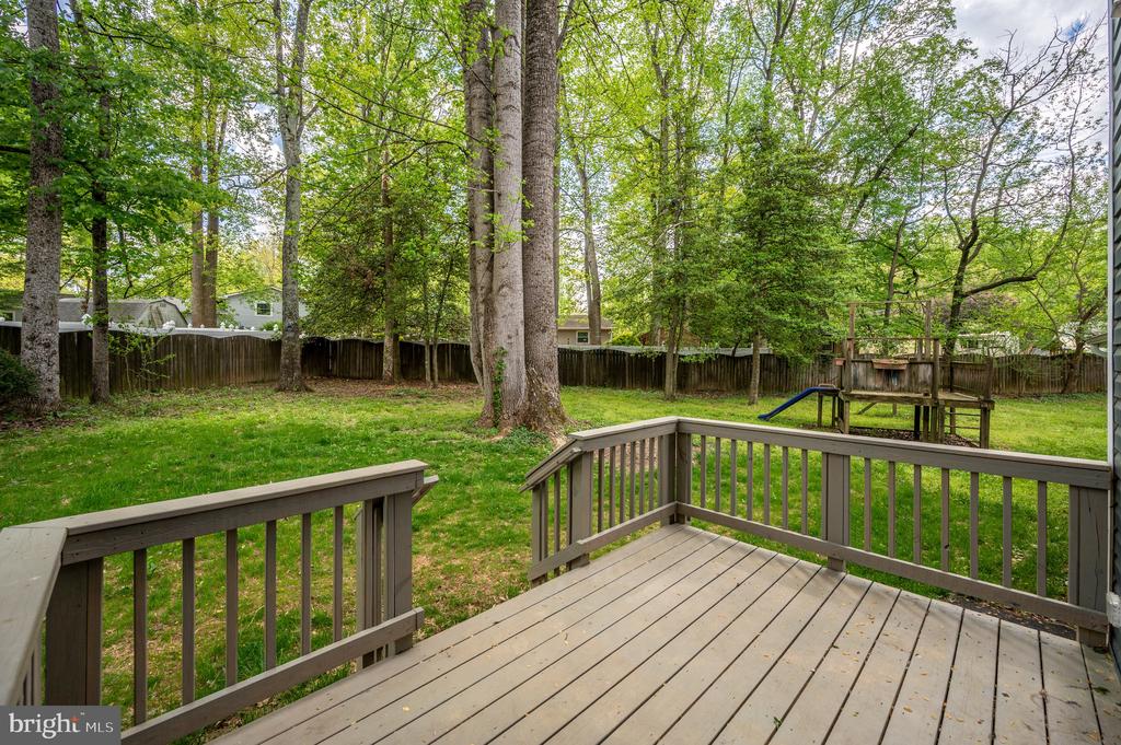 11202 MEADOWLARK LANE