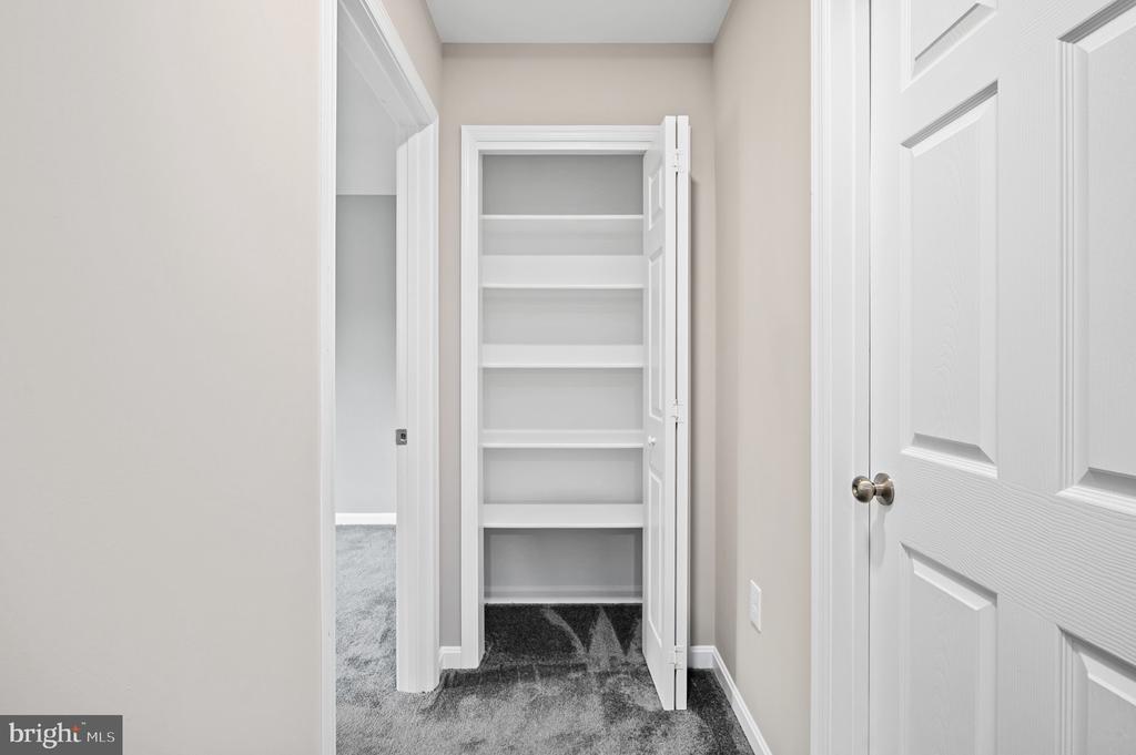 11202 MEADOWLARK LANE