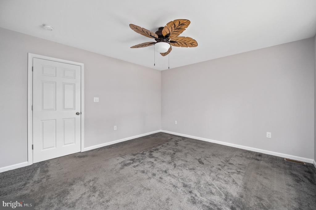 11202 MEADOWLARK LANE