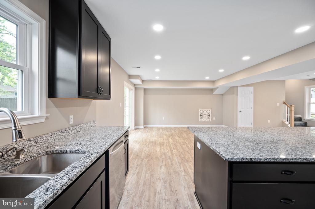11202 MEADOWLARK LANE
